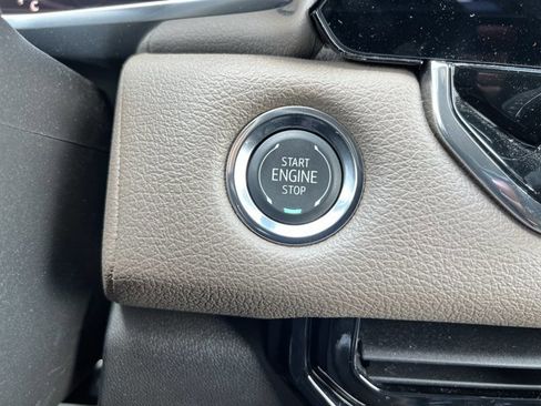 Used 2026 GMC Canyon Denali AWD/4WD image 17