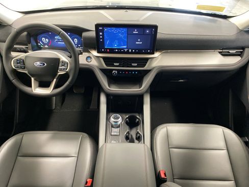 New 2026 Ford Explorer Active image 36