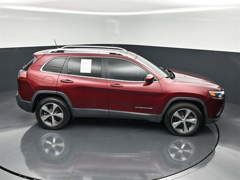 Used 2019 Jeep Cherokee Limited AWD/4WD image 22