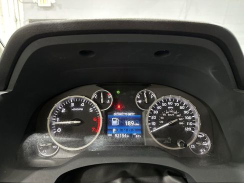 Used 2017 Toyota Tundra SR5 w/ TRD Off Road Package image 9