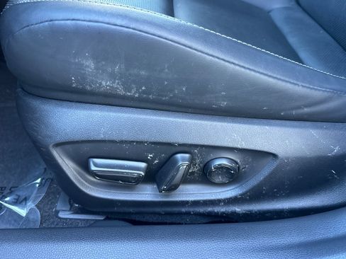 Used 2023 Toyota Prius XLE image 15