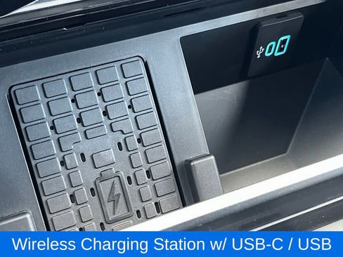 New 2026 Ford F250 Lariat image 14