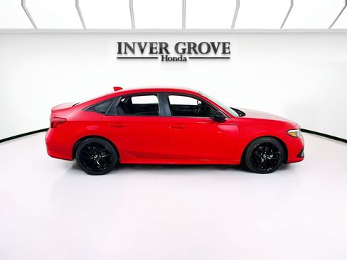 Used 2024 Honda Civic Sport image 4