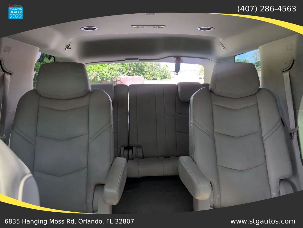 Used 2018 Cadillac Escalade Premium Luxury AWD/4WD image 31