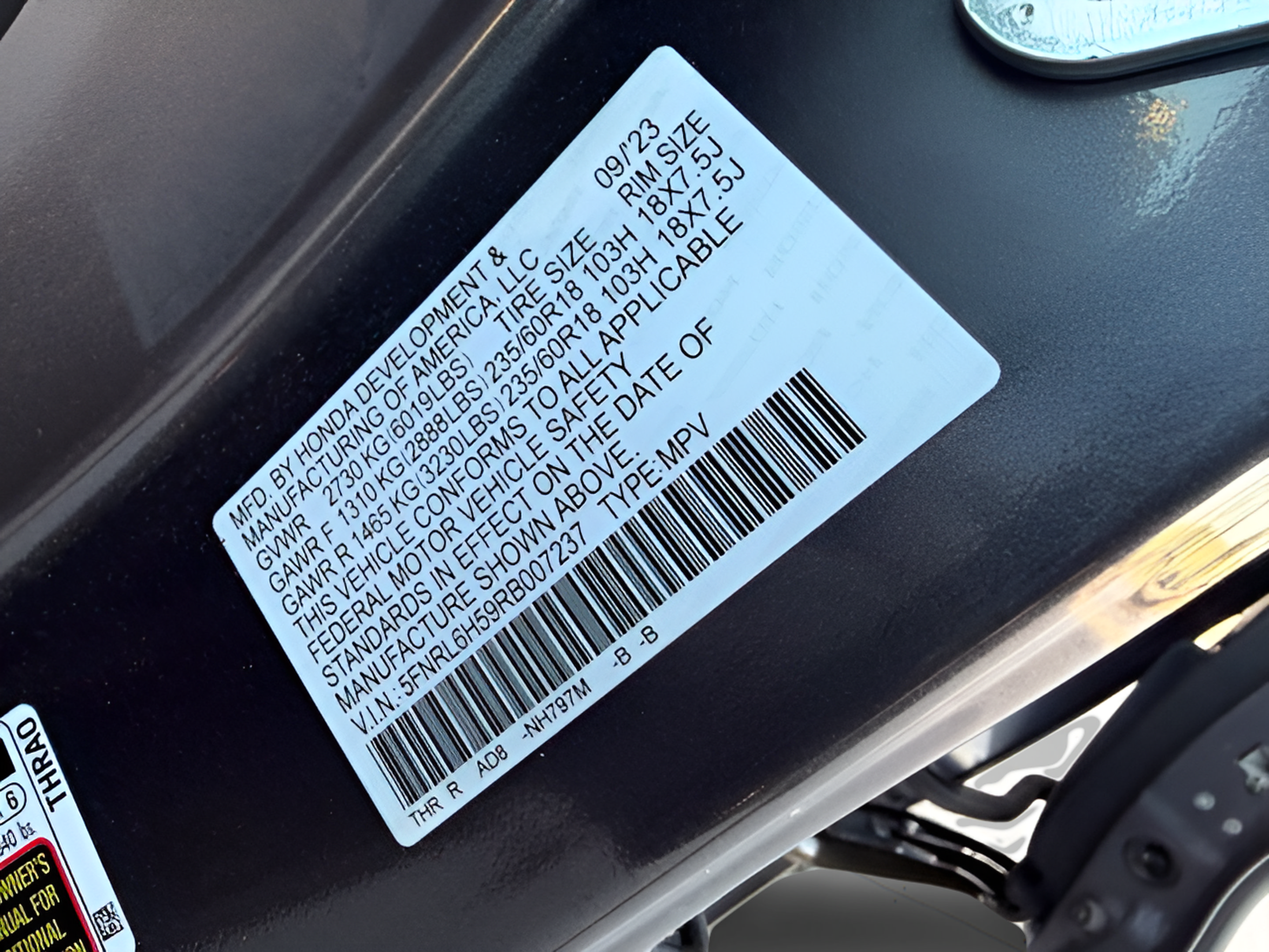 Certified 2024 Honda Odyssey EX image 32