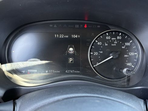 Used 2022 Nissan Kicks SV FWD image 30