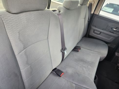 Used 2016 RAM 1500 Classic SLT image 25