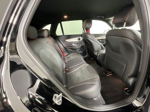 Used 2022 Mercedes-Benz GLC 43 AMG 4MATIC image 23