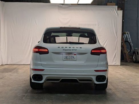 Used 2016 Porsche Cayenne GTS AWD/4WD image 6