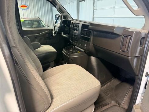 Used 2023 Chevrolet Express 3500 LT w/ LT Preferred Equipment Group image 11