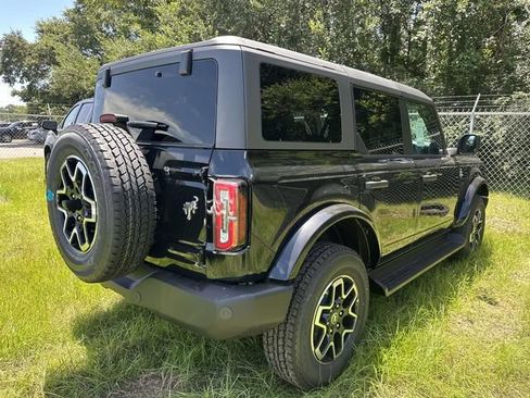 New 2026 Ford Bronco Outer Banks AWD/4WD image 19