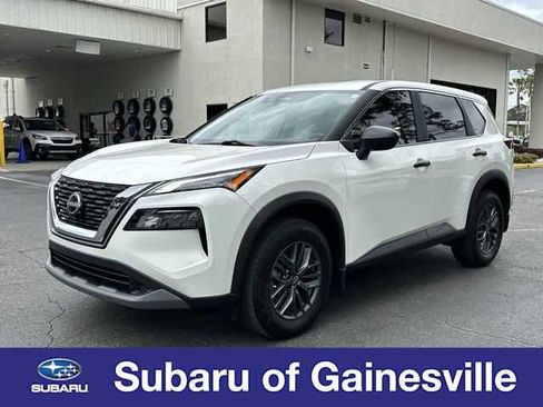 Used 2023 Nissan Rogue S FWD image 1