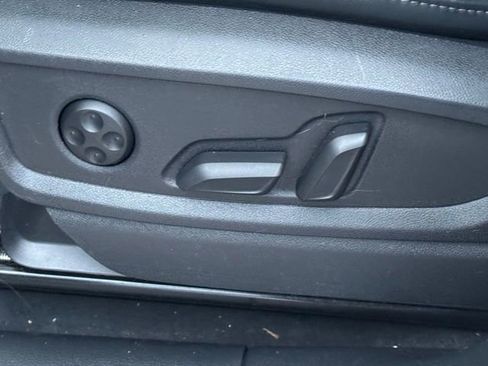 Used 2023 Audi Q5 2.0T Premium Plus image 23