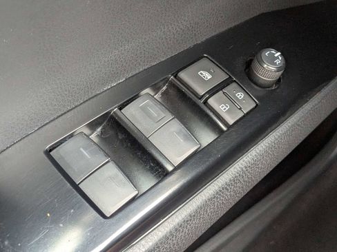 Used 2025 Toyota Camry LE FWD image 21