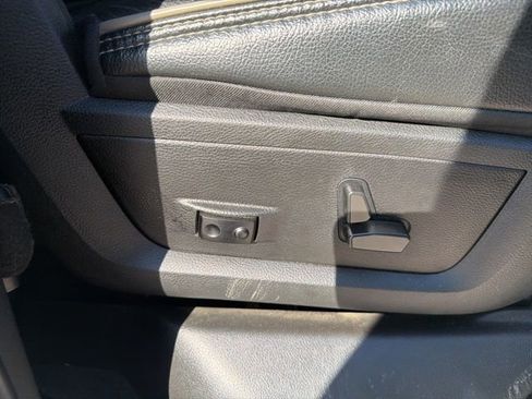 Used 2022 RAM 2500 Laramie AWD/4WD image 18