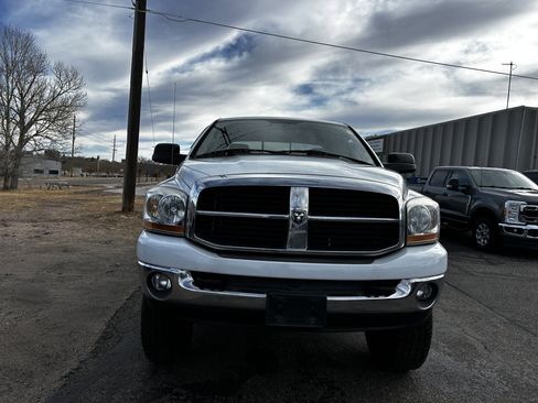 Used 2006 Dodge Ram 2500 Truck SLT w/ Quad Cab Big Horn Value Group image 8