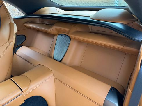 New 2026 Aston Martin Vanquish Convertible image 39