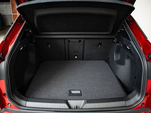 Used 2023 Volkswagen ID.4 Pro S image 16