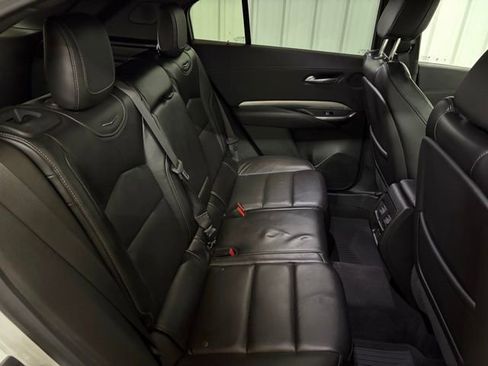 Used 2019 Cadillac XT4 Premium Luxury AWD/4WD image 17