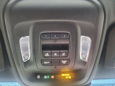 Certified 2022 Cadillac CT5 V w/ Premium Package image 34