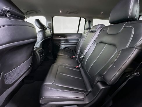 Used 2023 Jeep Grand Cherokee L Limited w/ Trailer Tow Group (B) image 28