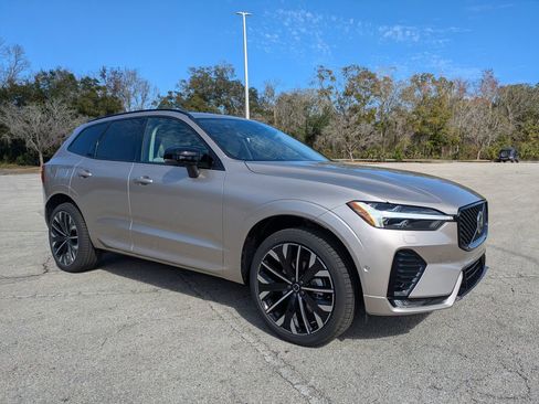 New 2026 Volvo XC60 B5 Ultra w/ Protection Package Premier AWD/4WD image 8