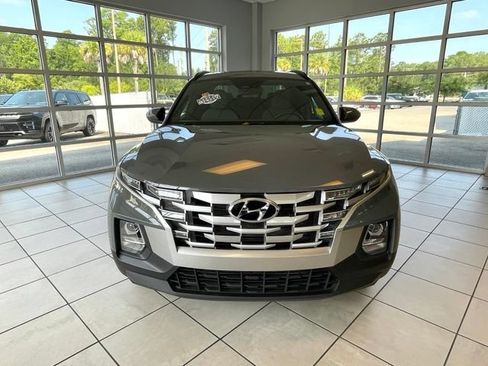 Used 2022 Hyundai Santa Cruz SEL w/ Activity Package FWD image 2