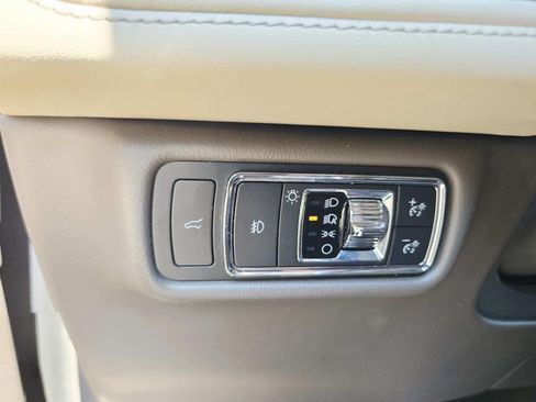 Used 2022 Lincoln Aviator Reserve w/ Equipment Group 201A AWD/4WD image 37