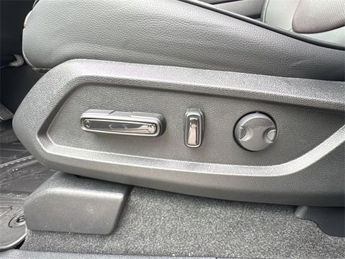 New 2026 Honda Pilot Black Edition image 13