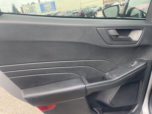 Used 2024 Ford Escape Active image 31