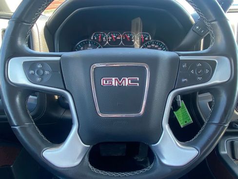 Used 2017 GMC Sierra 1500 SLE w/ Suspension Package, Off-Road AWD/4WD image 26