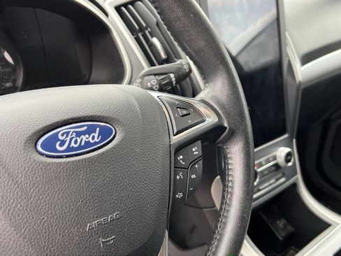 Used 2021 Ford Edge SEL AWD/4WD image 29