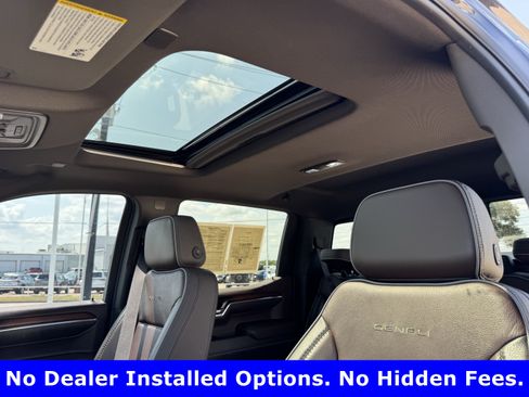 Used 2025 GMC Sierra 1500 Denali w/ Denali Reserve Package AWD/4WD image 24