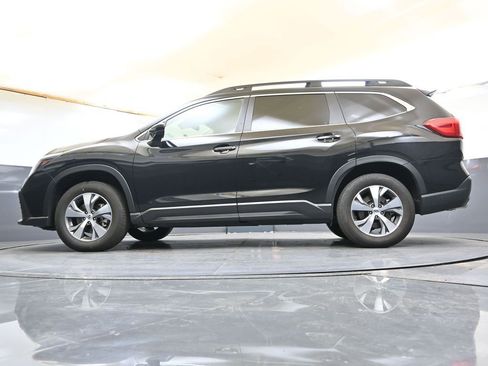 Certified 2025 Subaru Ascent Premium AWD/4WD image 31