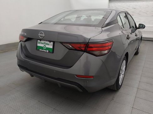 Used 2024 Nissan Sentra S FWD image 9
