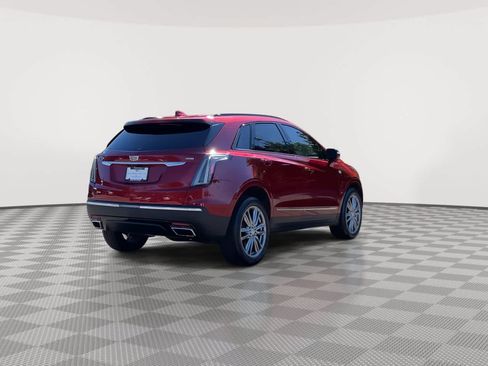 Used 2024 Cadillac XT5 Sportv w/ Technology Package AWD/4WD image 8