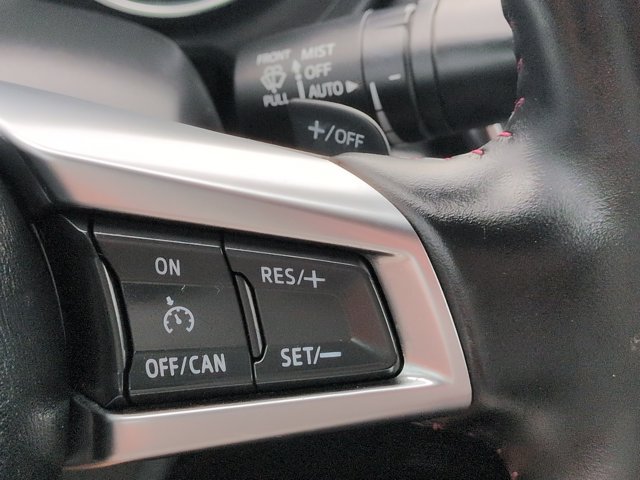 Used 2018 MAZDA MX-5 Miata RF Grand Touring RWD image 25
