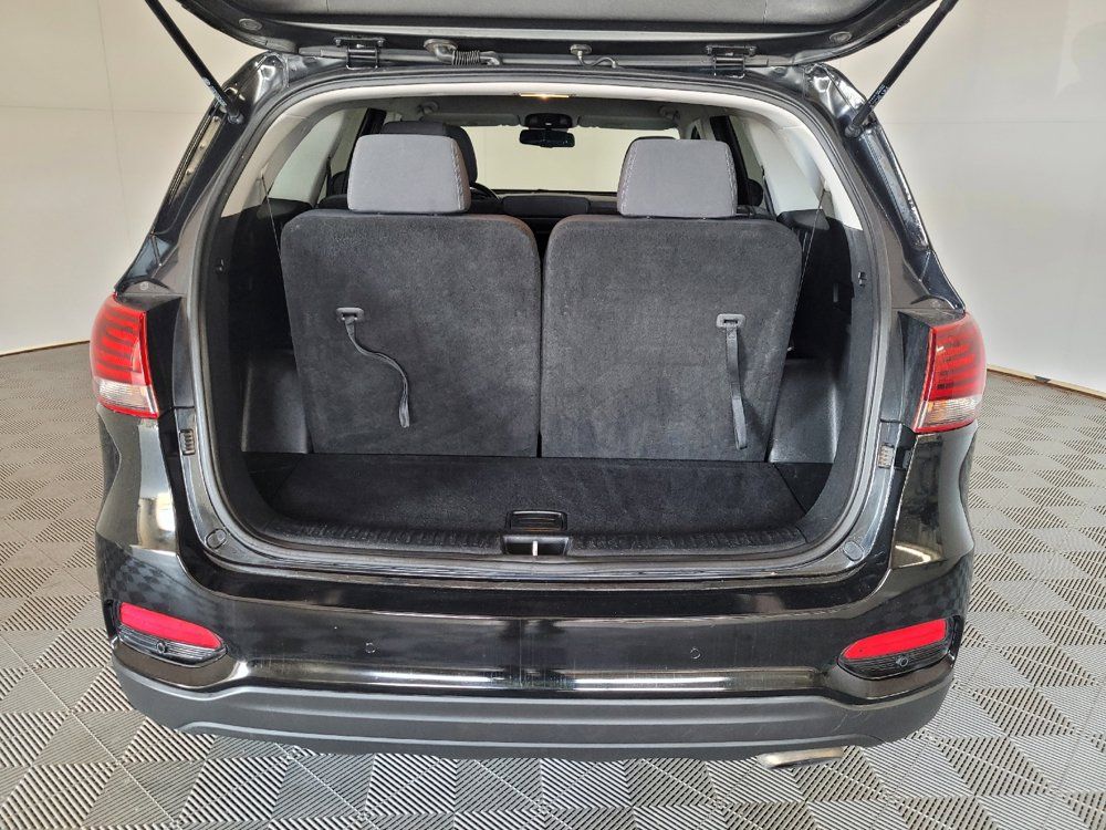 Used 2019 Kia Sorento FWD w/ LX Convenience Package image 29