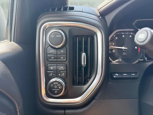 Used 2022 GMC Sierra 1500 AT4 w/ AT4 Carbonpro Edition AWD/4WD image 28