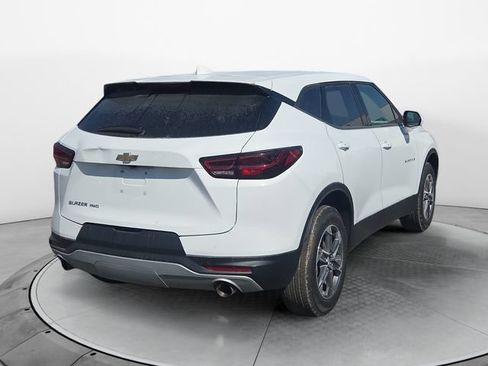 Used 2023 Chevrolet Blazer LT AWD/4WD image 5