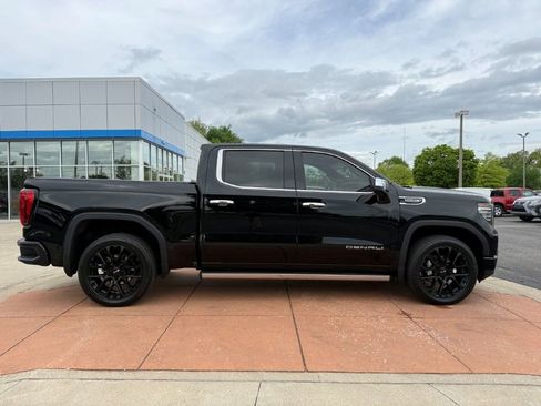 Used 2024 GMC Sierra 1500 Denali w/ Denali Reserve Package image 10