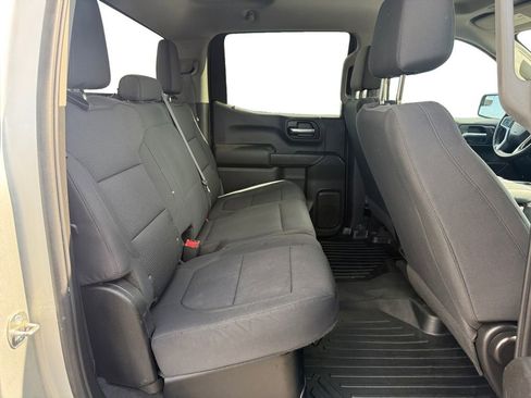 Used 2020 Chevrolet Silverado 1500 Custom w/ Custom Value Package image 18