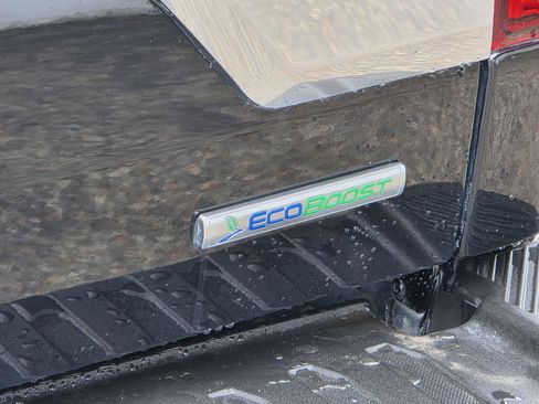 Used 2018 Ford F150 Platinum w/ Equipment Group 701A Luxury image 67