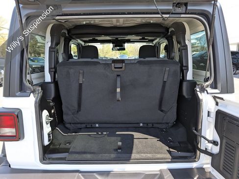 Used 2024 Jeep Wrangler Sport AWD/4WD image 42