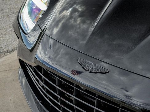 New 2026 Aston Martin V8 Vantage Roadster image 5