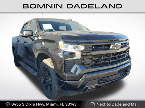 Used 2025 Chevrolet Silverado 1500 RST w/ Convenience Package II image 2