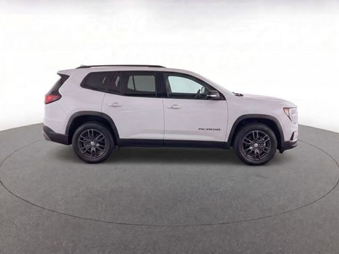 Certified 2025 GMC Acadia Elevation FWD image 8