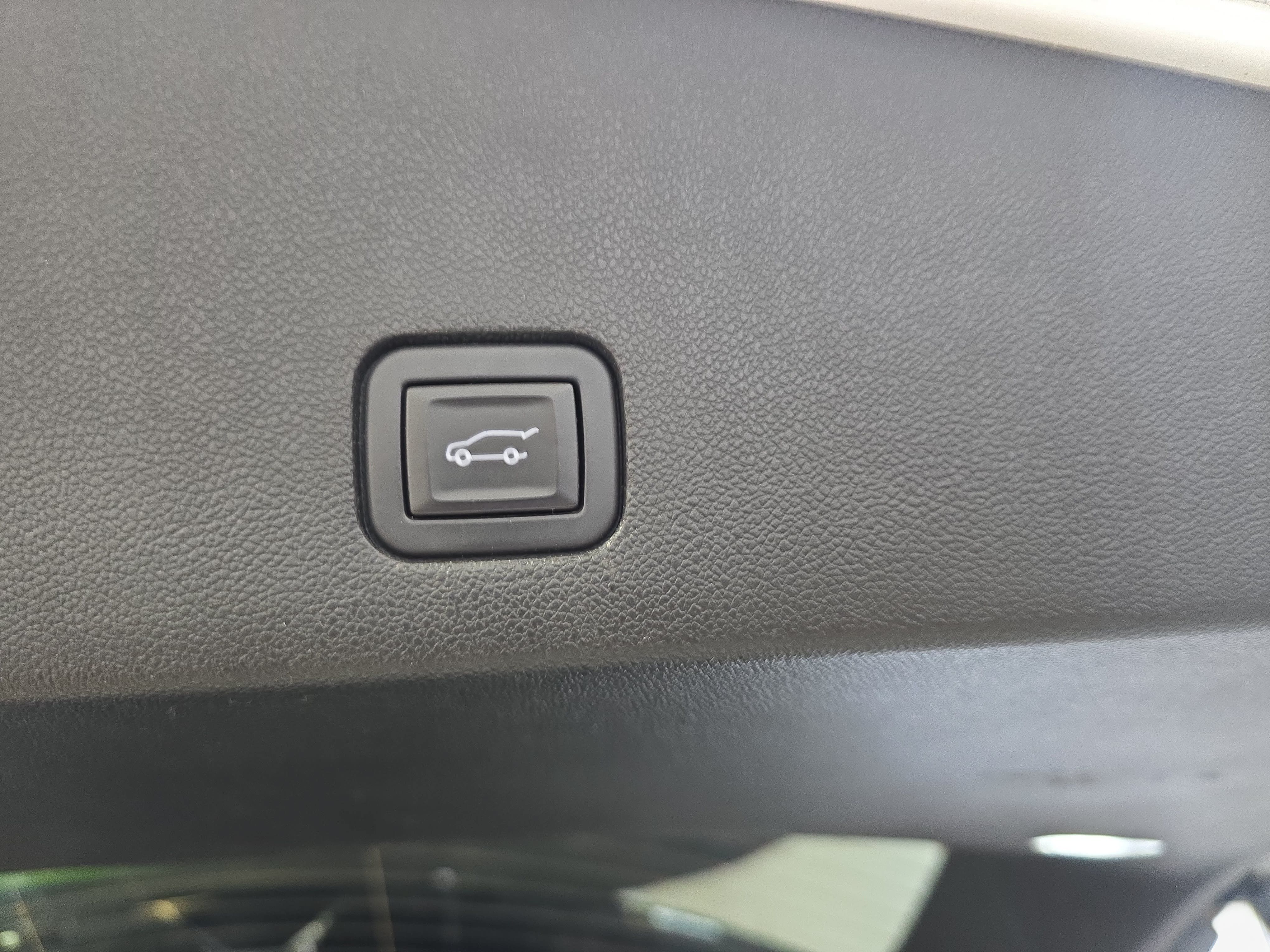 Used 2021 Cadillac XT6 Sport AWD/4WD image 29