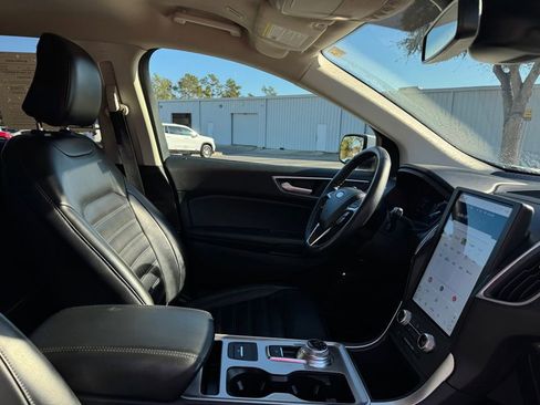 Used 2024 Ford Edge SEL image 34