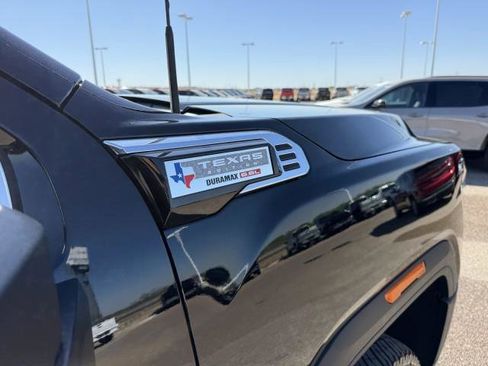 New 2026 GMC Sierra 2500 SLT w/ Texas SLT Premium Package image 14
